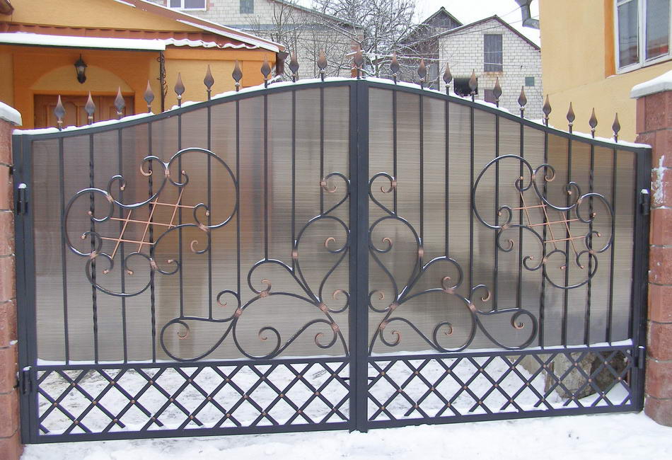 Кованые ворота Виноградов